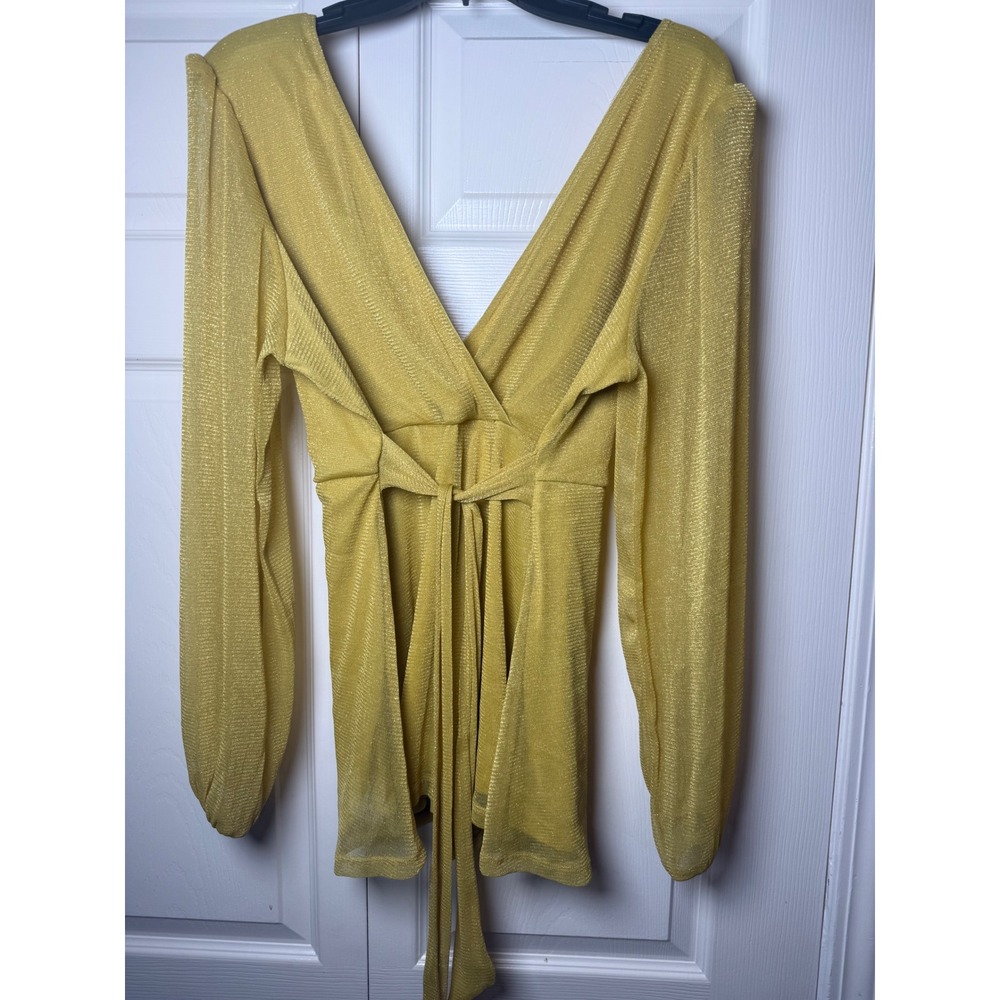 Torrid Yellow Gold Metallic Shimmer Surplice Wrap Tie Back Top Blouse Womens 1 - Picture 6 of 6